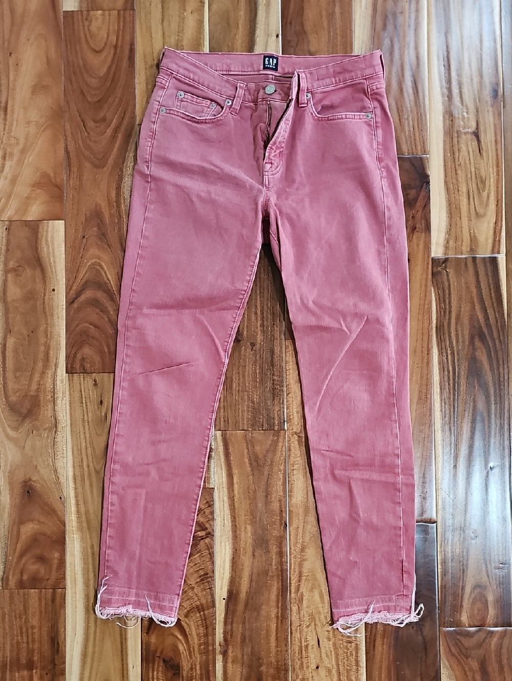 GAP Pink Rose Cropped Ankle Jeans